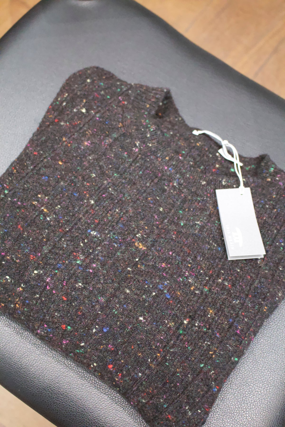 Inis Meain Cashmere mix Aran Crew Neck (Dark Brown donegal multi fleck)