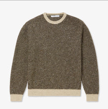 Load image into Gallery viewer, Inis Meain Bréidín Cashmere Sweater (Beige &amp;  Brown fleck)
