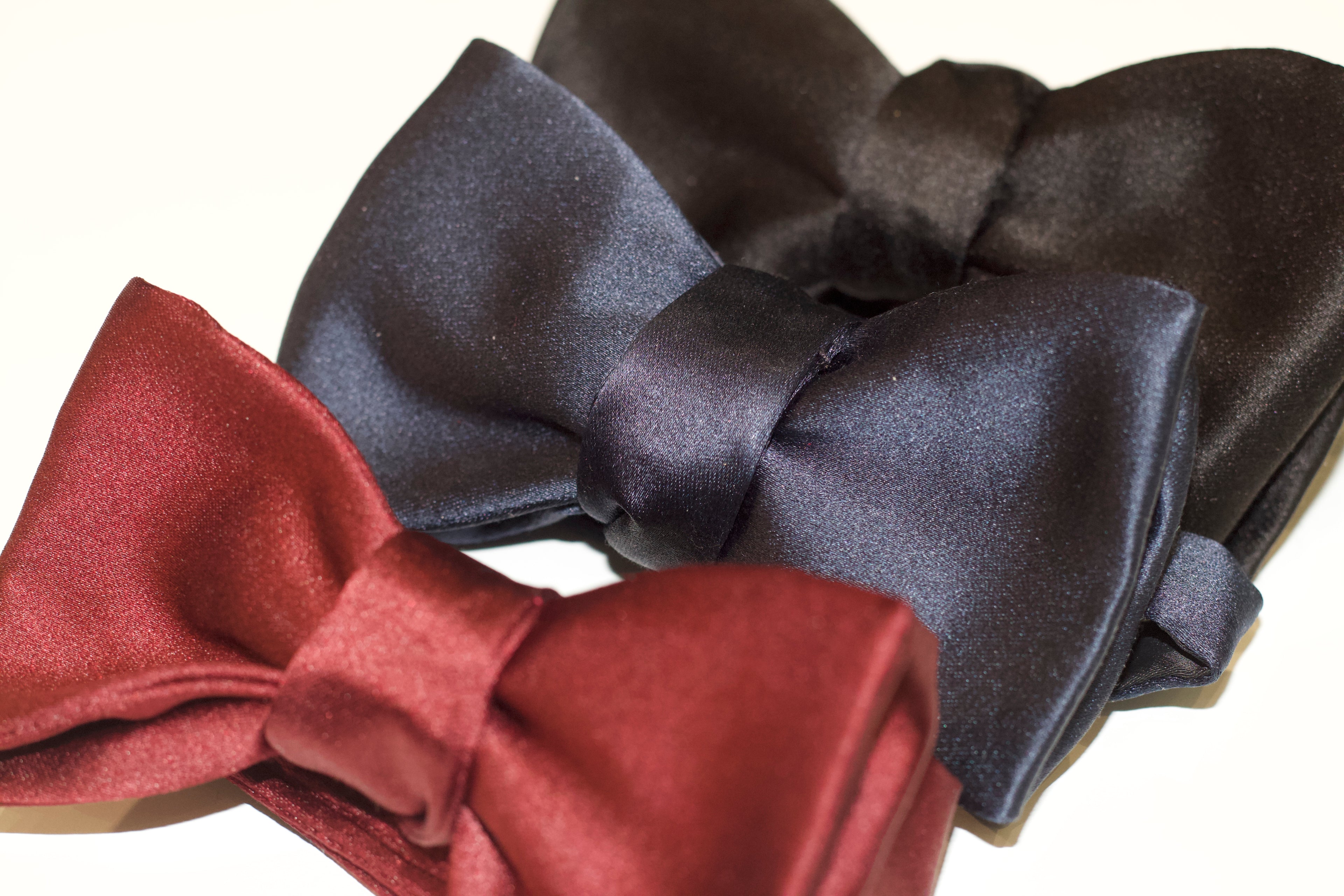 Navy Self-Tie Silk Bow Tie