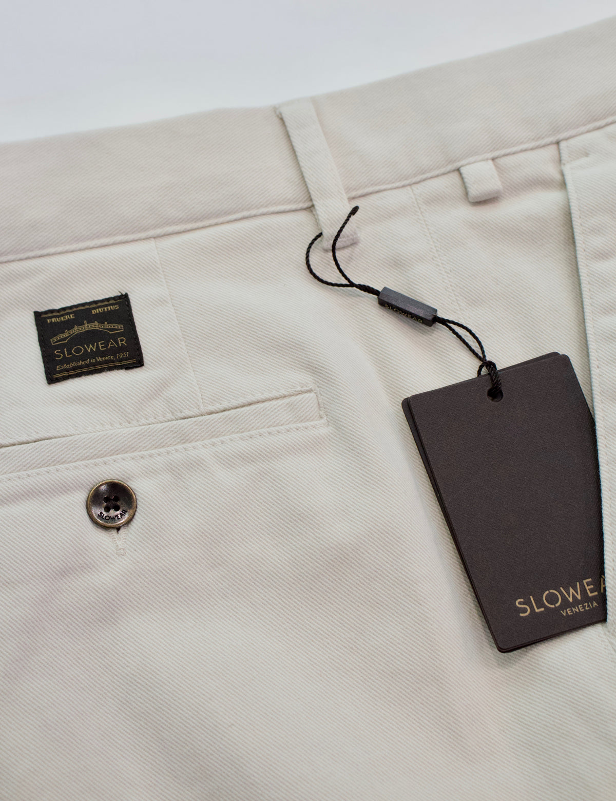 Slowear Slim Fit Cotton Twill Chino (Light Beige)