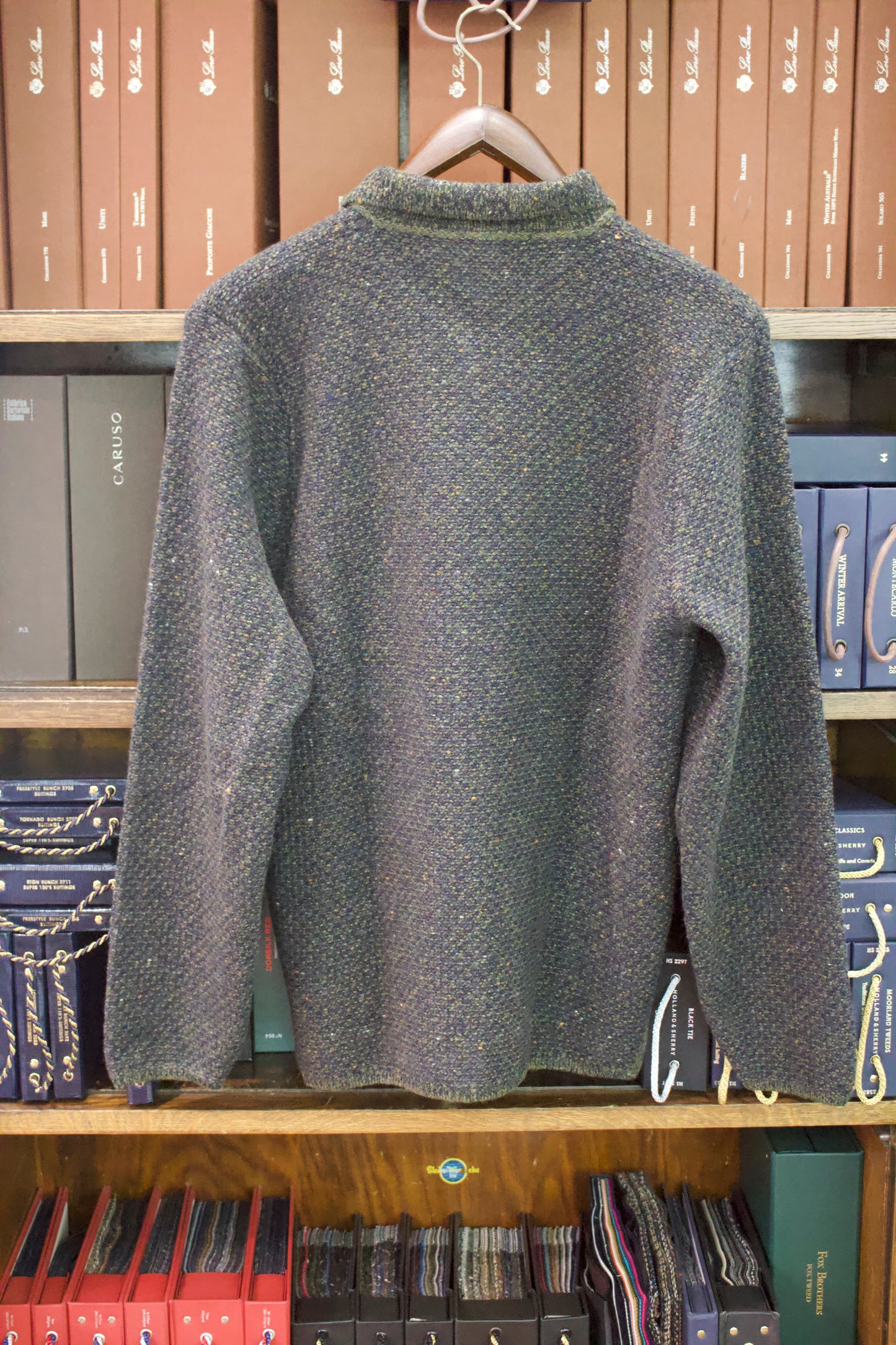 Inis Meain Cashmere & Merino Wool blend  Breiden Shirt Jacket in Olive Donegal fleck 