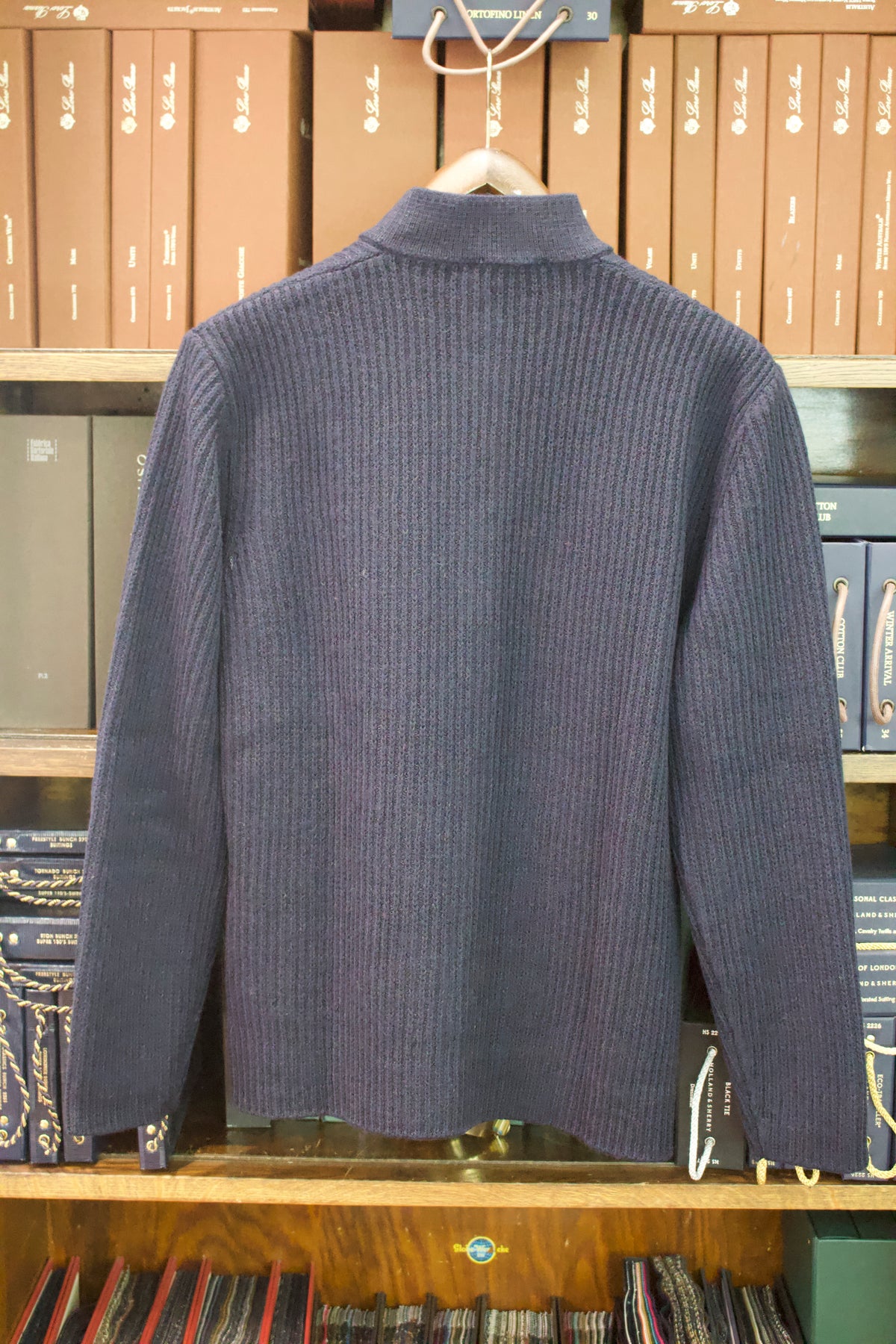 Inis Meain Merino  Wool /Linen blend Boatbuilder jacket in Navy 2