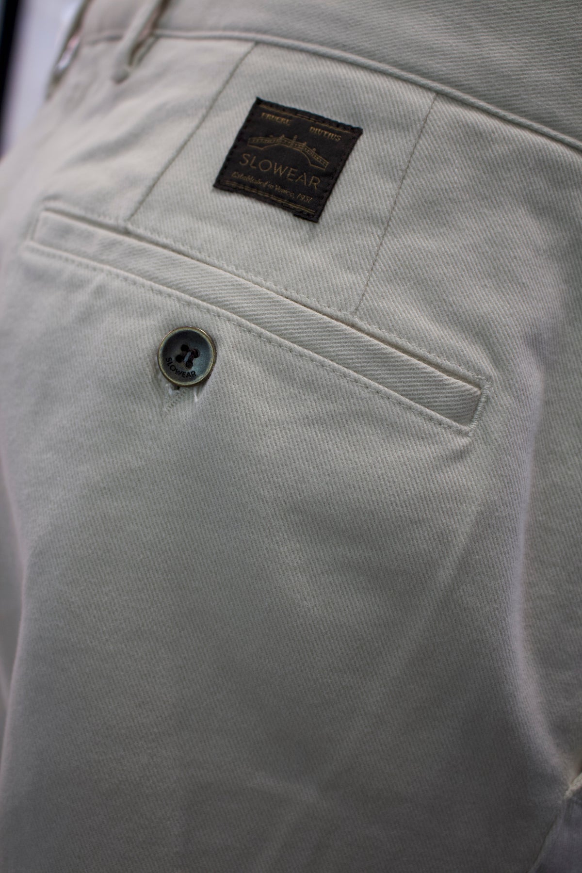 Slowear/Incotec Beige chinos AW26 4