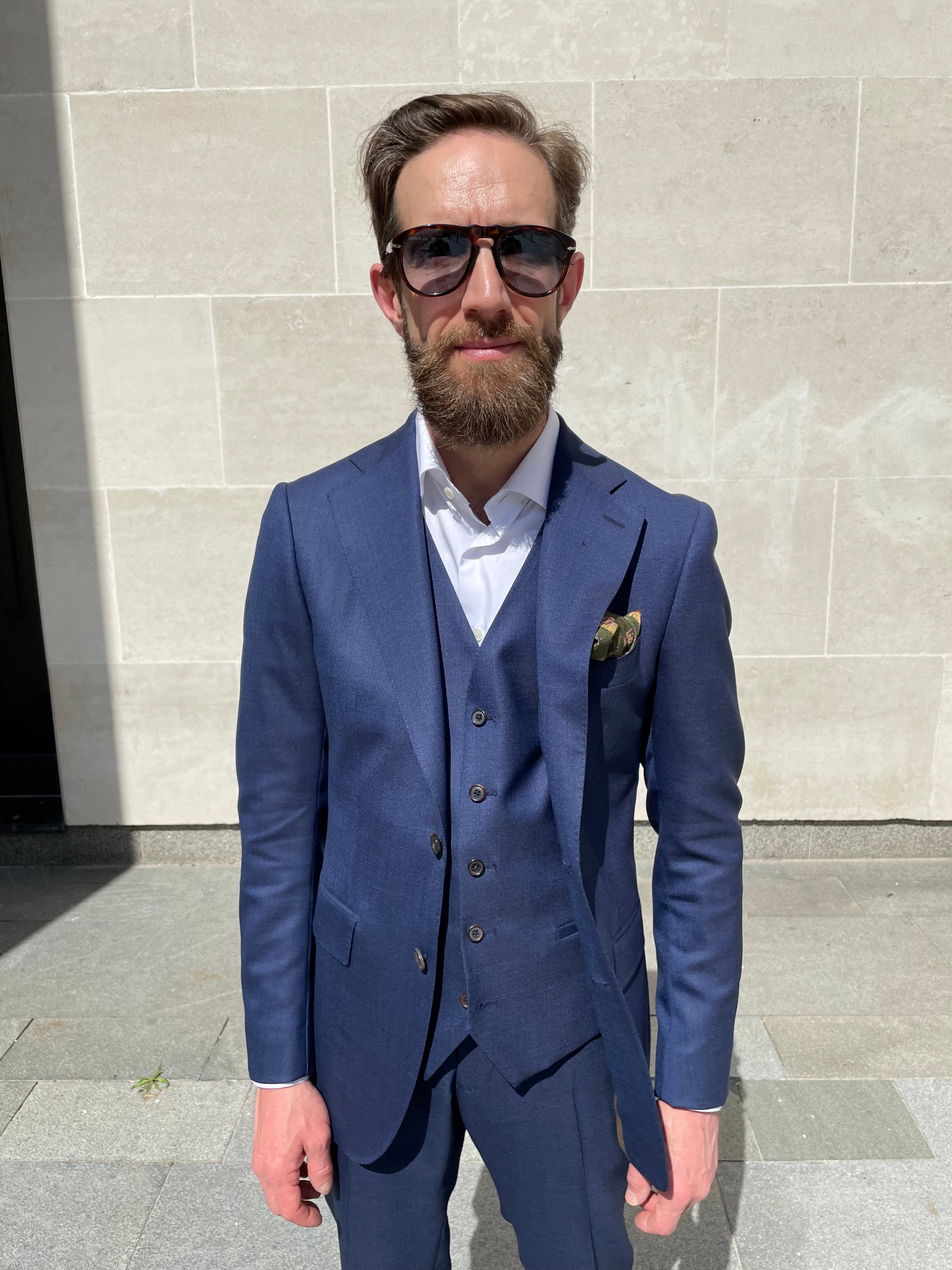 DE&S LIGHTWEIGHT WOOL TAILORED SUIT