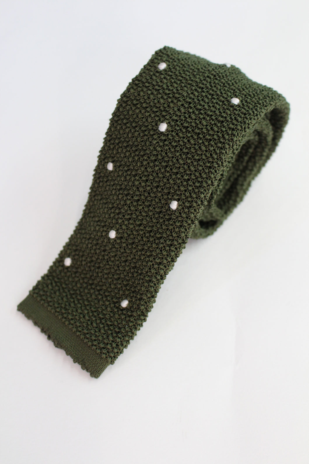 Knitted Silk Tie (Olive/ White Spot)