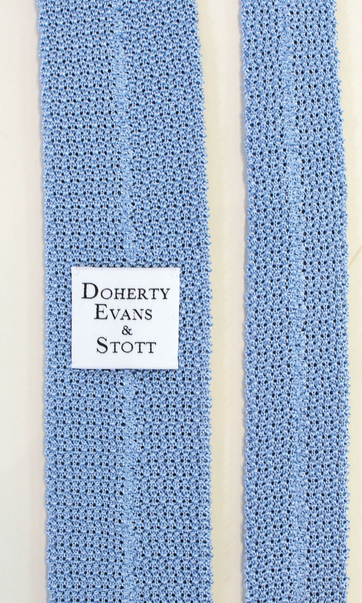 Knitted Silk Tie (Pale Blue)