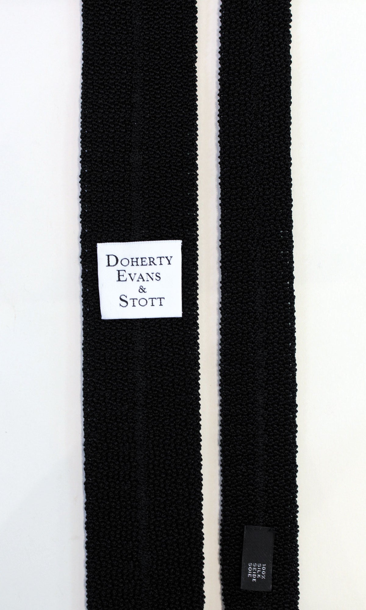 Knitted Silk Tie (Black/ White Spot)