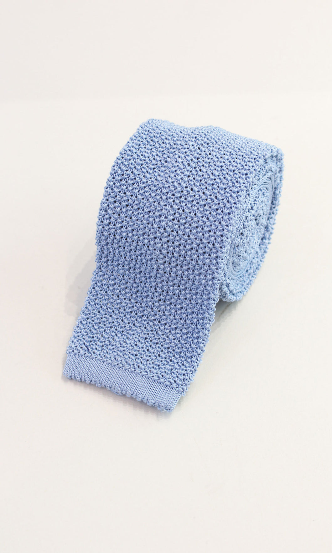 Knitted Silk Tie (Pale Blue)