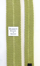 Load image into Gallery viewer, Knitted Silk Tie (Light Green)
