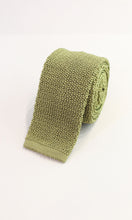 Load image into Gallery viewer, Knitted Silk Tie (Light Green)
