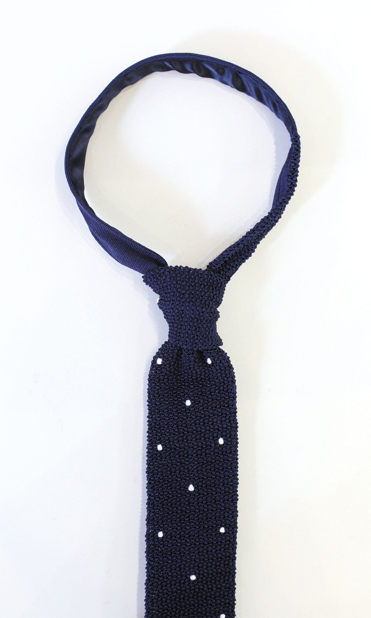 Knitted Silk Tie (Navy/ White Spot)